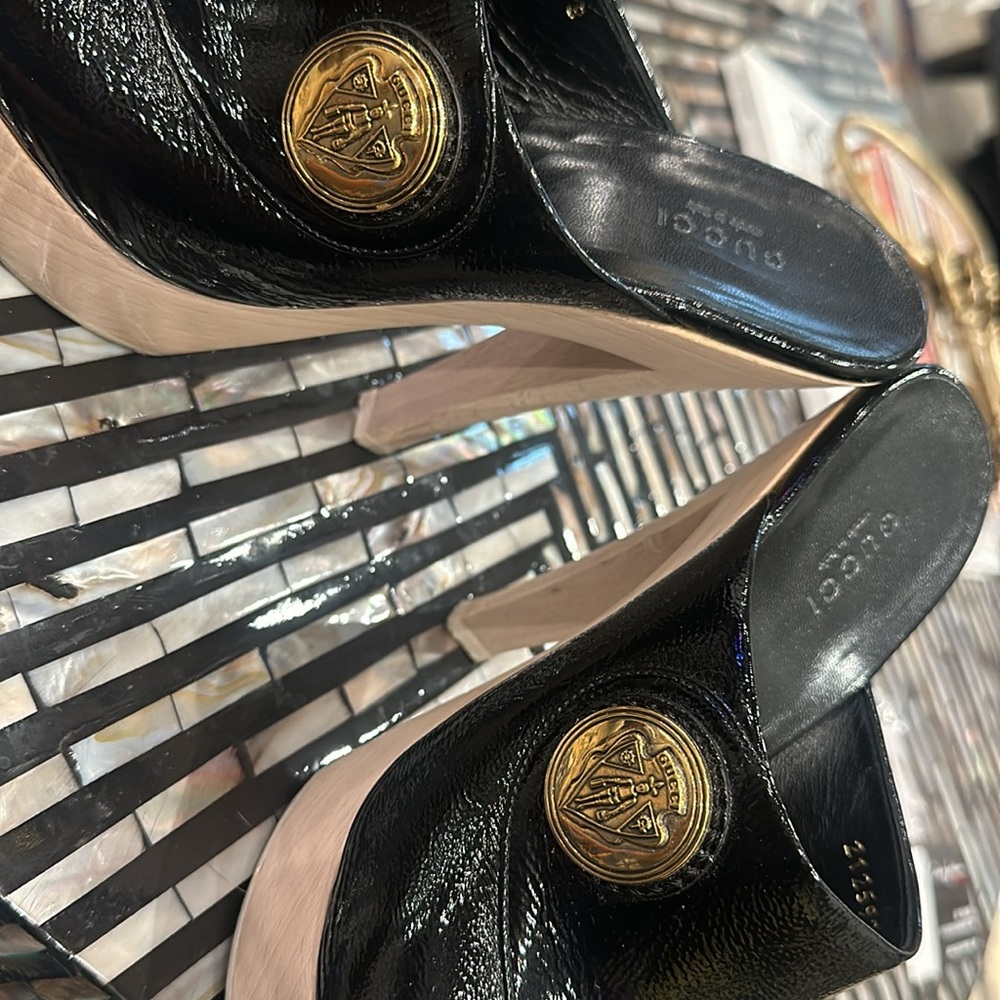 Gucci Black Patent Leather Hysteria Platform Clogs - Picture 6 of 11